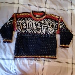 Vintage Dale of Norway wool sweater